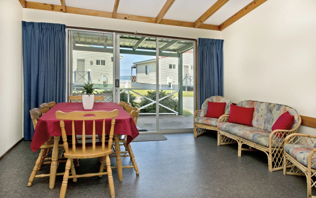Rose Gardens Holiday Park