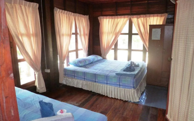 Smile Beach Resort
