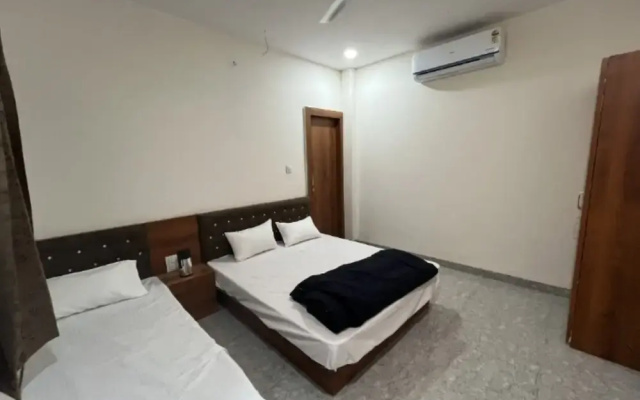 Goroomgo Garima Ujjain