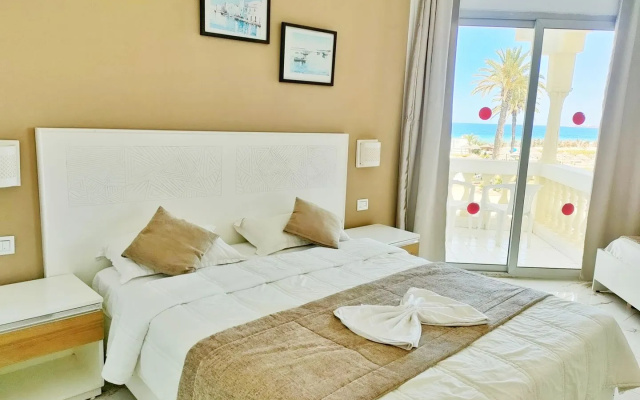 Hotel Neptunia Skanes