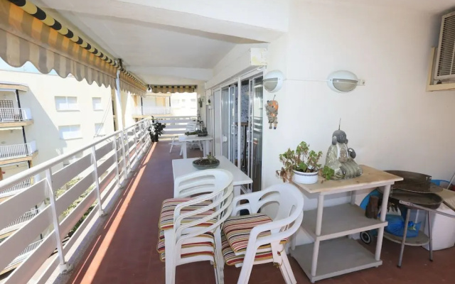 Apartamento Acogedor Para 8 Personas en Salou