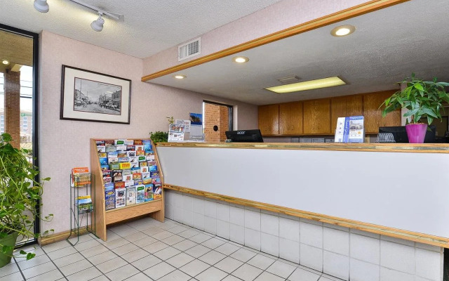 Super Value Inn
