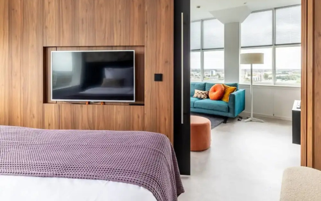 Comfortable Apartment With Panoramic Views
