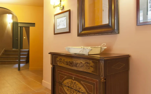 Apartamentos La Fonda