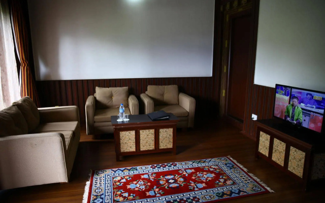 Tashi Namgay Resort