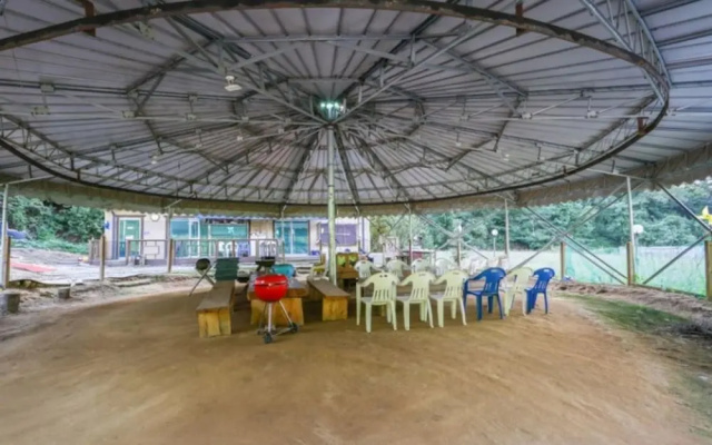 Andong Horse Park Pension