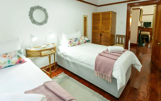Ravenscliff Villa