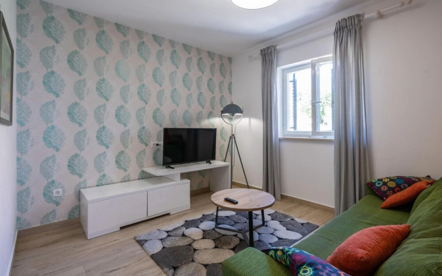 Stunning Home in Ravni With Wifi and 1 Bedrooms