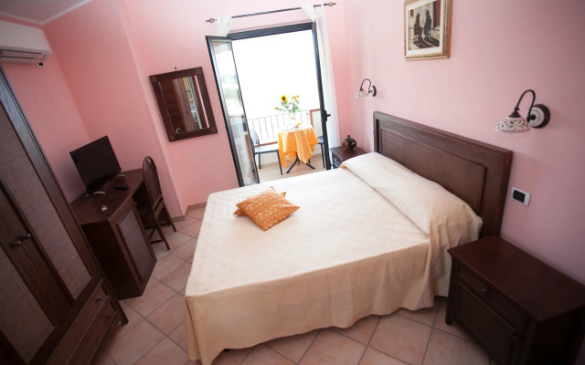 Casale Pietrantica Bed & Breakfast