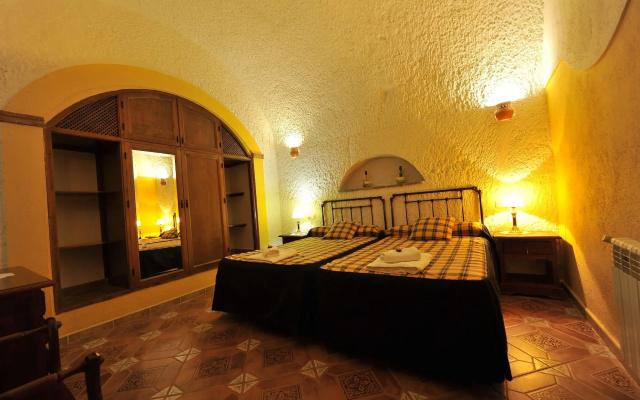Cuevas la Granja
