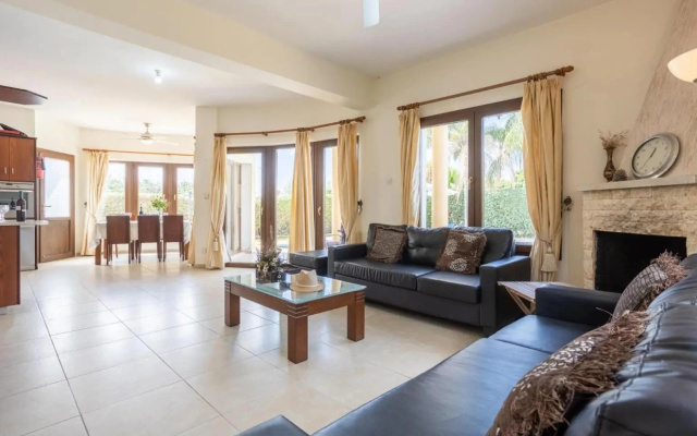 Villa Tsikkos Ena in Argaka