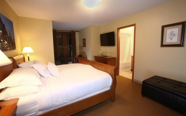 Whistler Alpine Chalet Retreat & Wellness