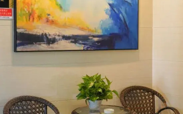 Juyuan Huangguan Hotel