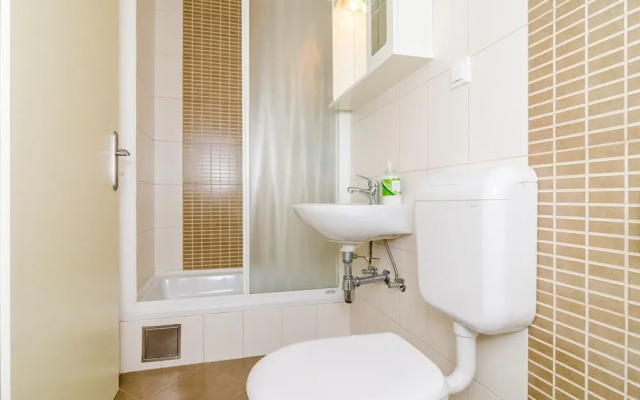 Cozy Duplex Apartment A1, Close to the Sunset Beach Near Dubrovnik