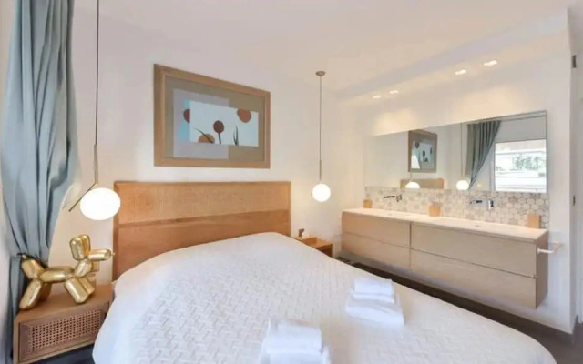 Apartment in Palm Beach Near Croisette