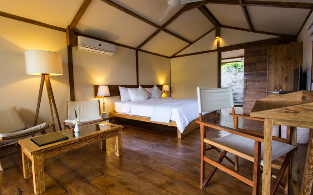 Gili Teak Resort