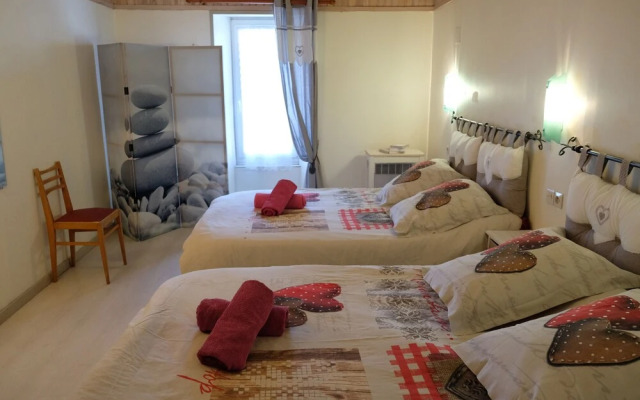 Au Logis des Lauriers Roses