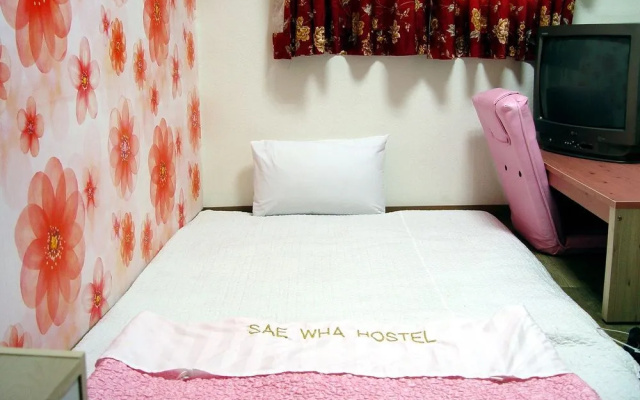 Saehwa Hostel