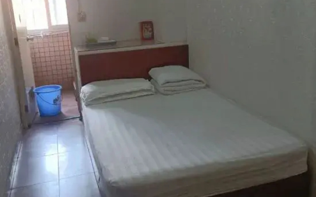 Longchang Hotel