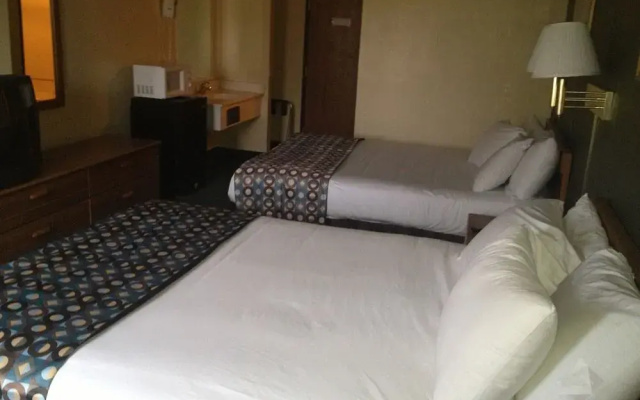 Americas Best Value Inn - Troy