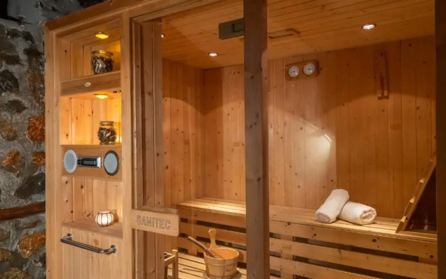 Rouga Mountain Boutique Suites & Spa
