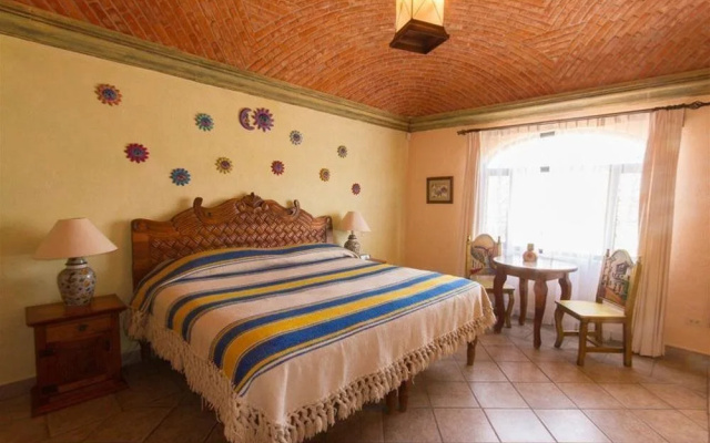 La Casa del Pirul - Boutique Villas Xichu