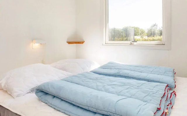 6 Person Holiday Home in Roslev