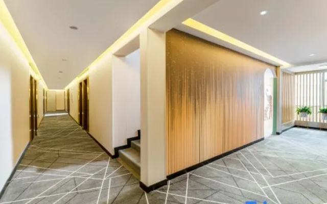 Zhengzhou Jinsha Express Hotel