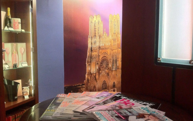B&B HOTEL Reims Tinqueux
