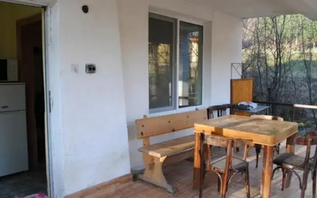 Pri Popa House