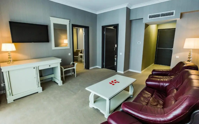Hotel Carpat Inn