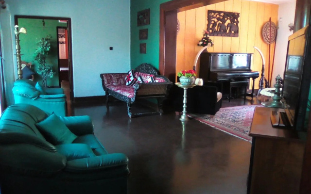 Yalegoda Walauwa Homestay