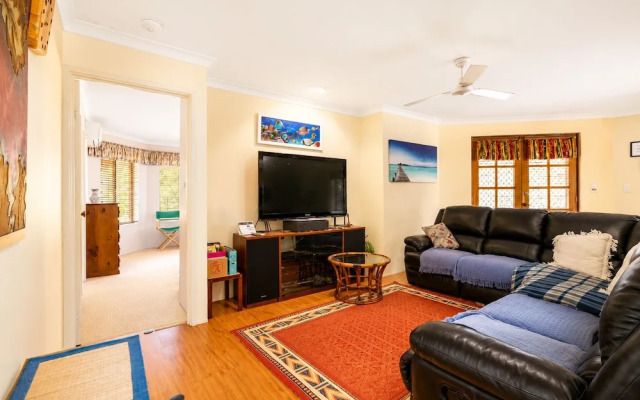 Hidden Gem Getaway in Dunsboroughs Heart