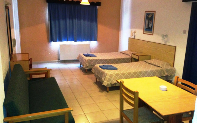 Carina Hotel Apartments