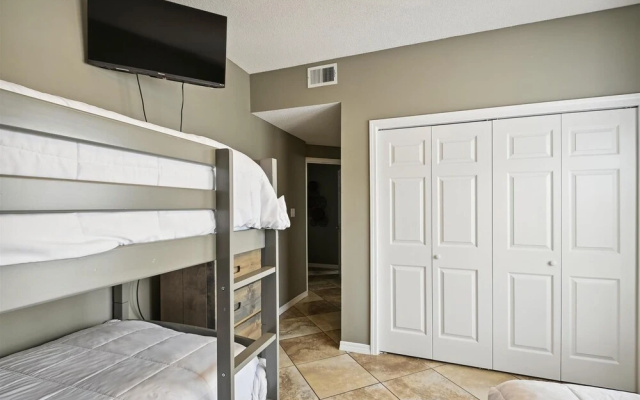 Sandpiper Cove 9125 2 Bedroom Condo by RedAwning
