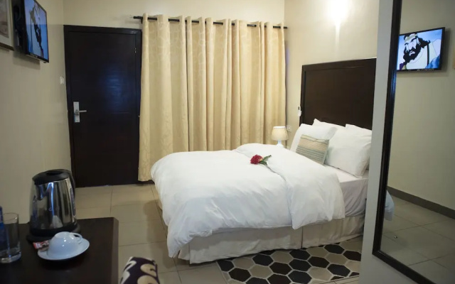 Ssnit Guest House