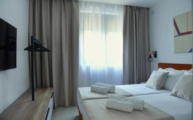 9 apartments