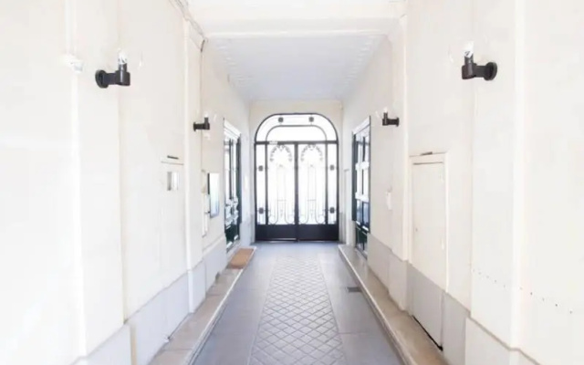 Luxembourg Assas Apartment