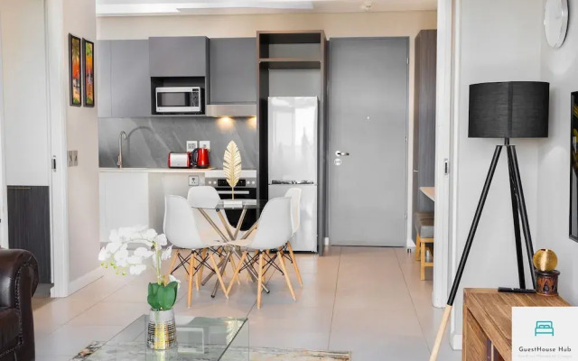 Menlyn Residence Luxury 2 Bed Apartment