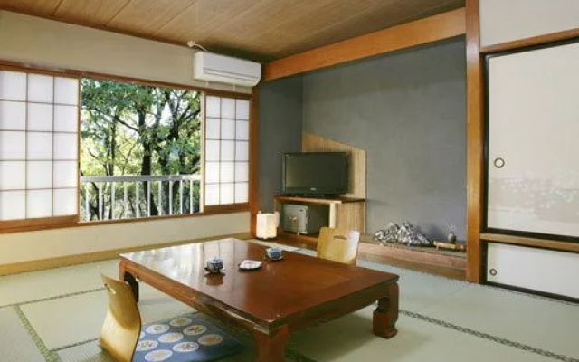 Maruyama Kosen Ryokan