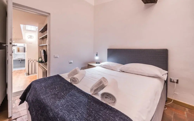 Stunning 2BD Apt 7min Walk to Duomo