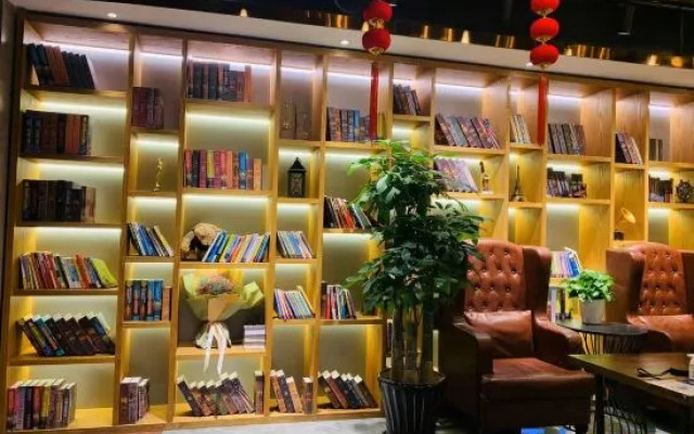 James Joyce Coffetel Hotel (Beijing Wangfujing Beijing Railway Station)