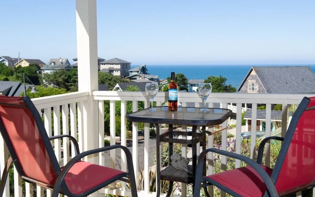The Black Pearl 3 Bedroom Home