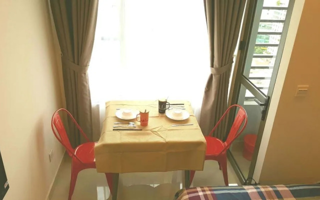 Henry Studio Luxury 2BR SWPool 17th