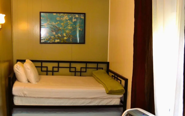 7-bedroom Retreat Sleeps 13