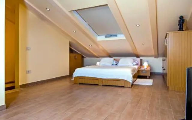 Guest House Golden Goose