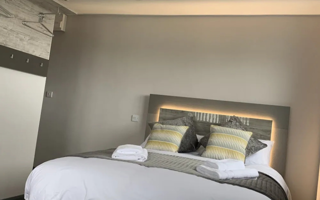 Sunset Studio Apartments