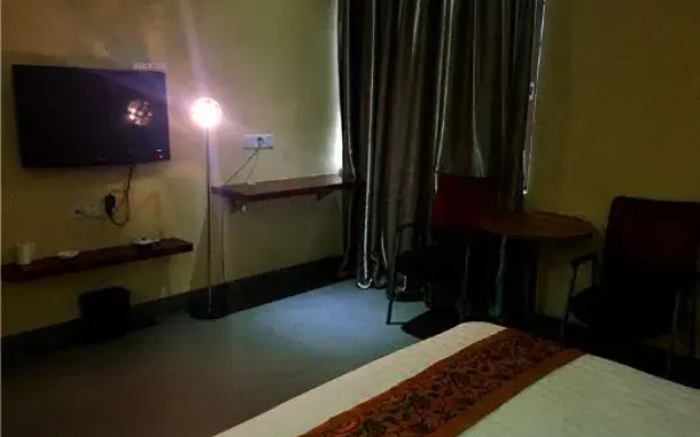Hongli Business Hotel
