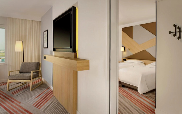 Sheraton Amsterdam Airport Hotel and Conference Center