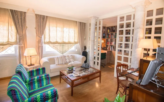 Chezmoihomes Luxury Penthouse